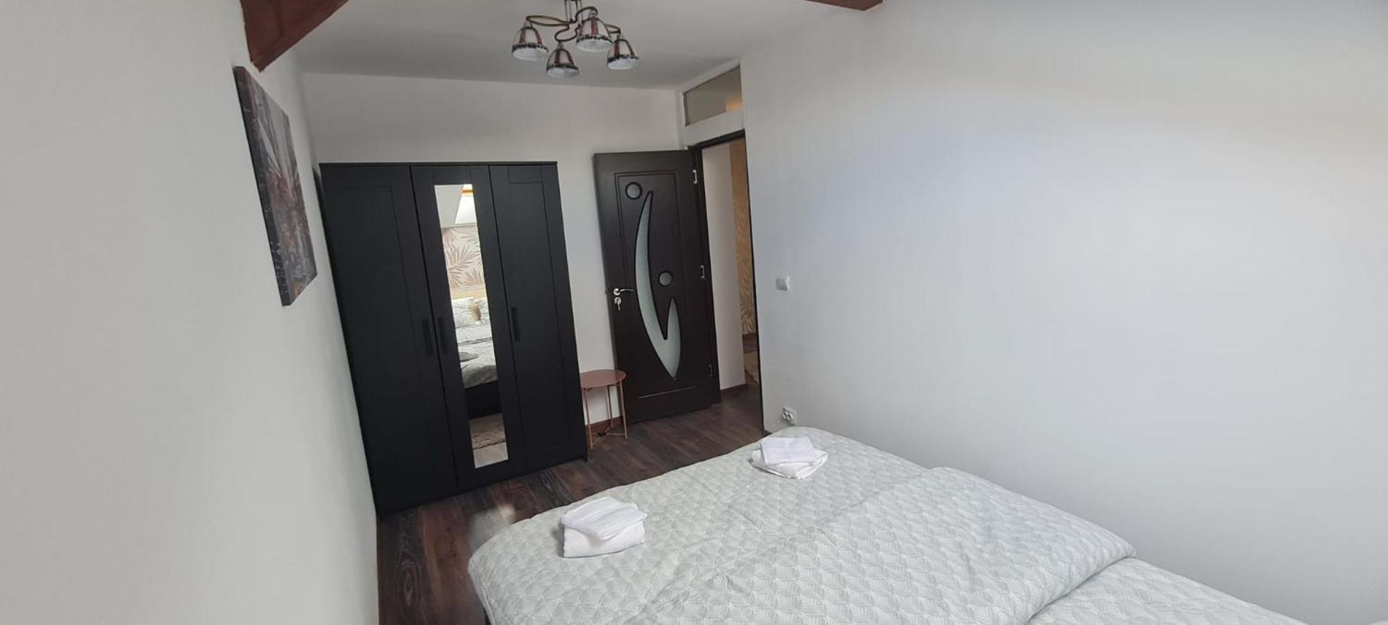 Cosy 2 Bedroom Apartment In New Town Braşov Eksteriør bilde