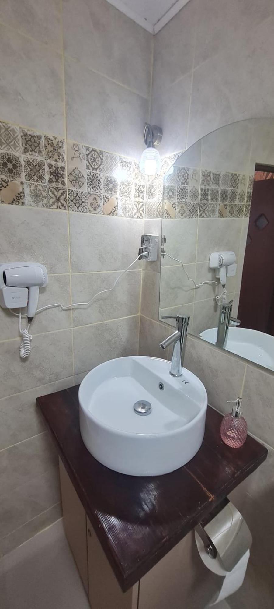 Cosy 2 Bedroom Apartment In New Town Braşov Eksteriør bilde
