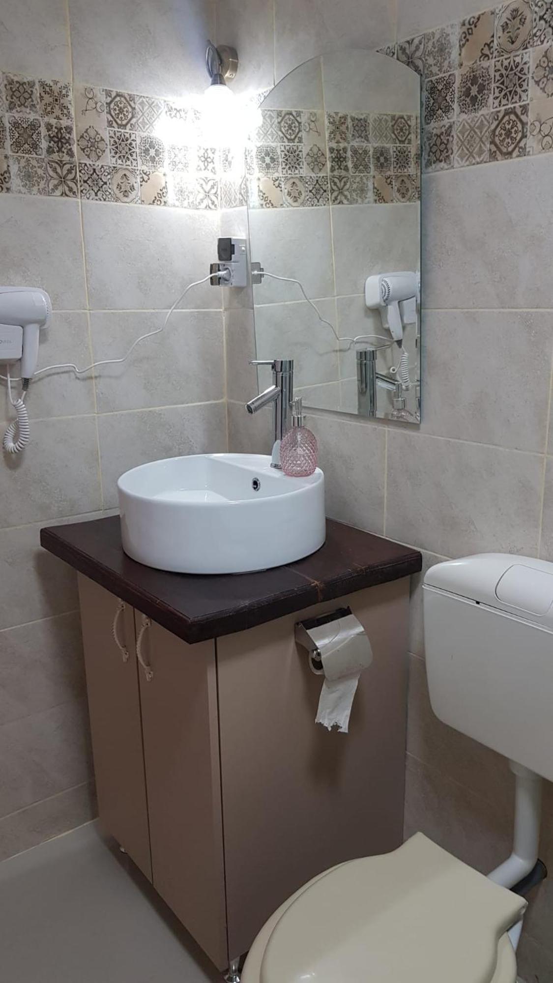 Cosy 2 Bedroom Apartment In New Town Braşov Eksteriør bilde