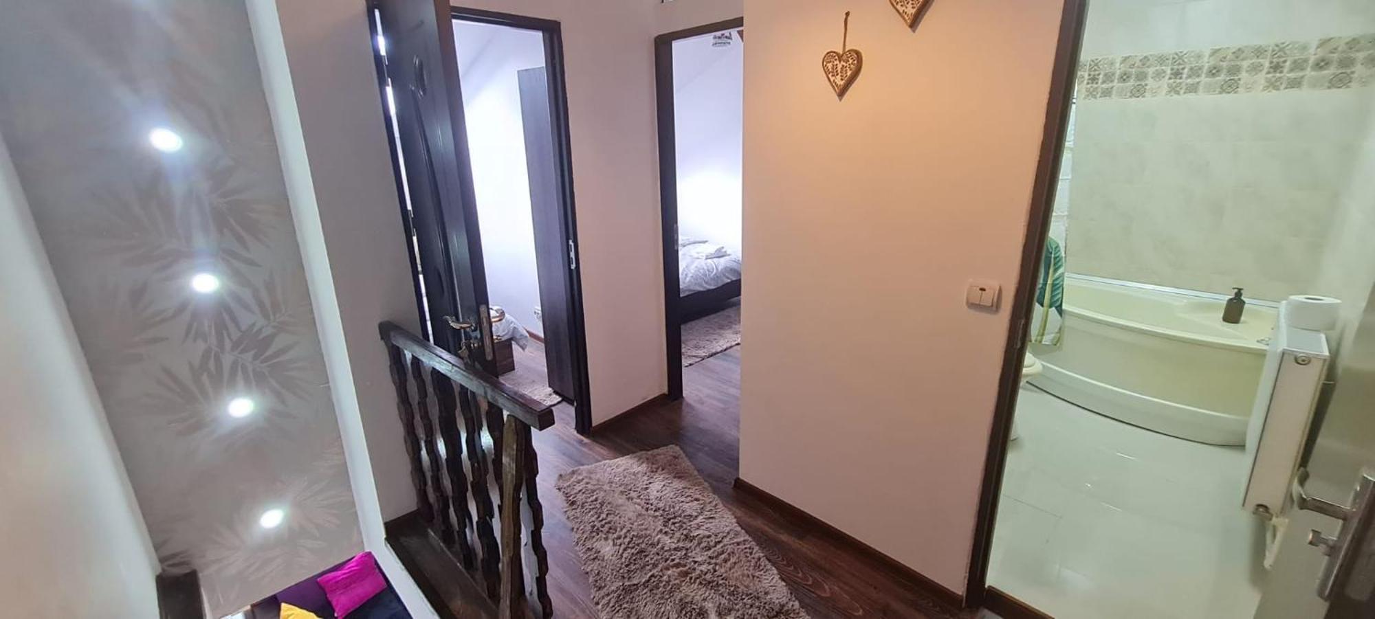 Cosy 2 Bedroom Apartment In New Town Braşov Eksteriør bilde