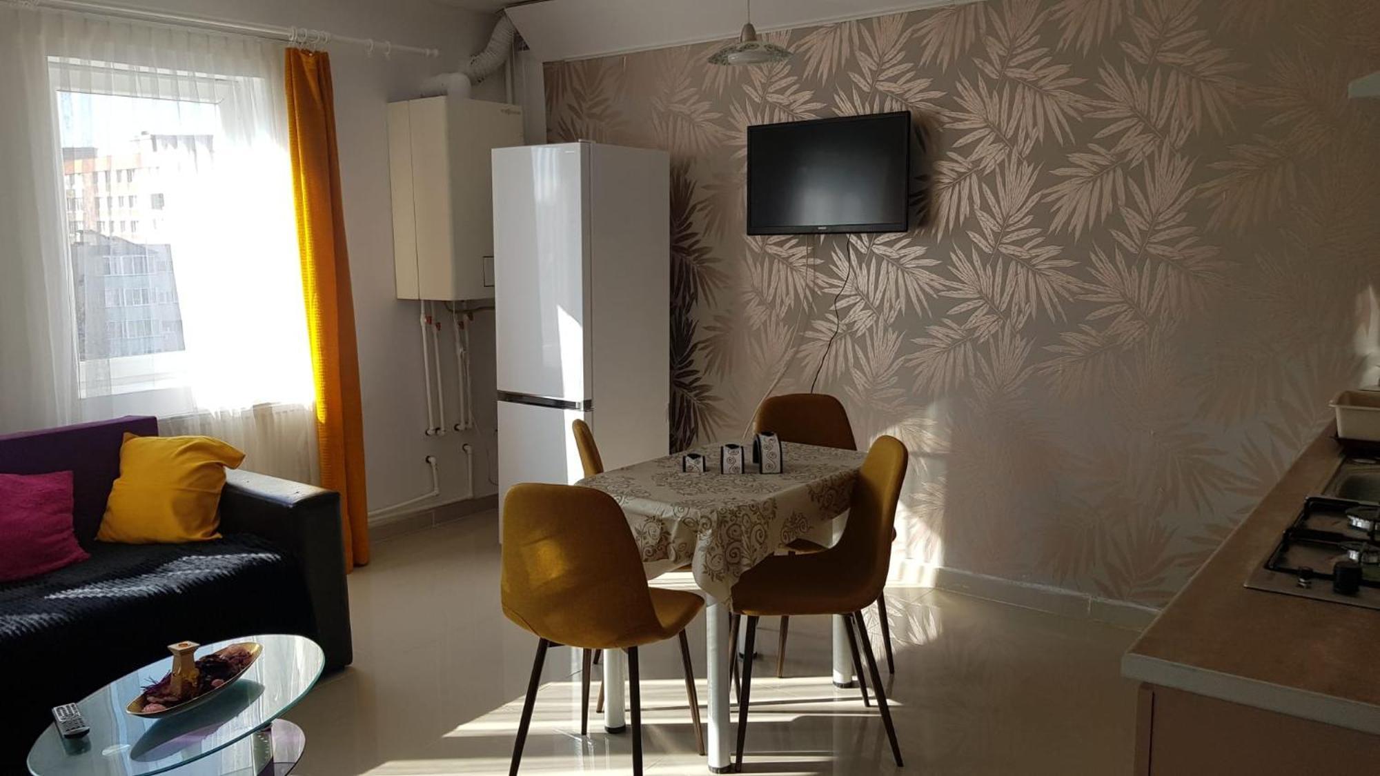 Cosy 2 Bedroom Apartment In New Town Braşov Eksteriør bilde